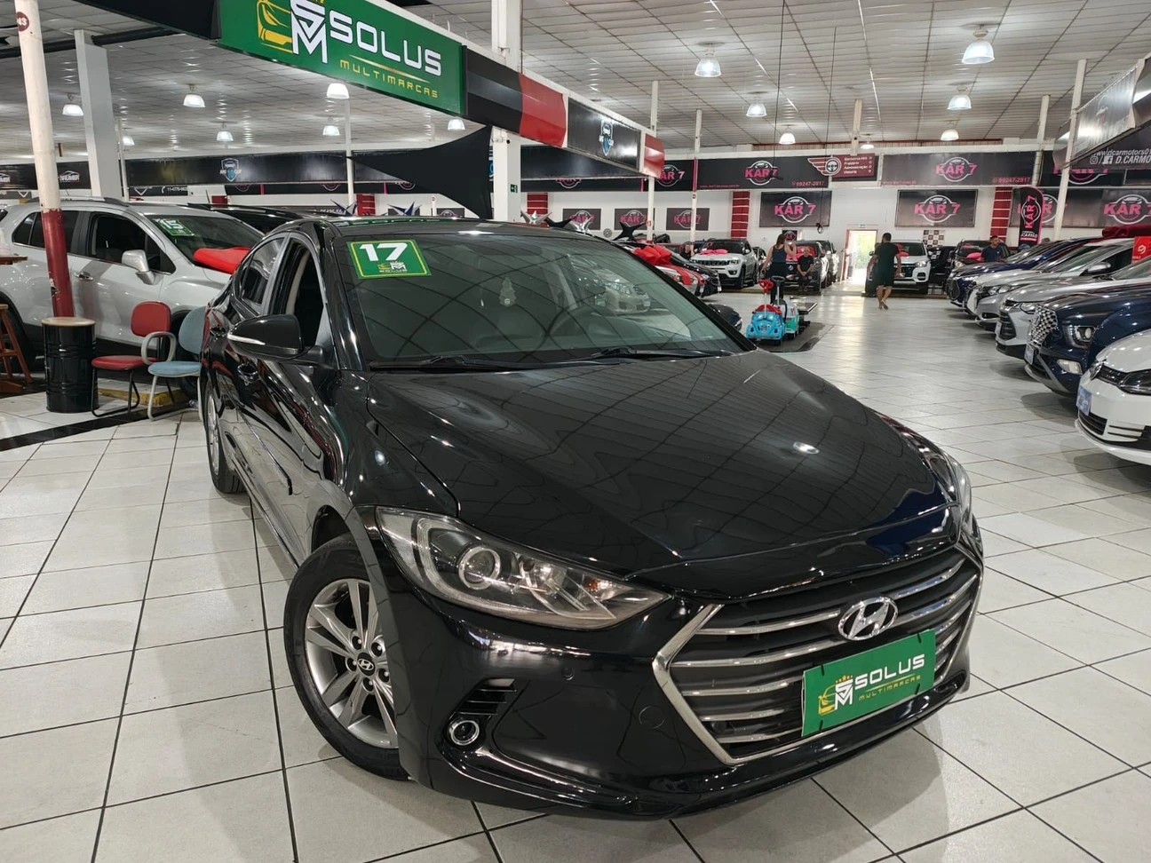HYUNDAI ELANTRA