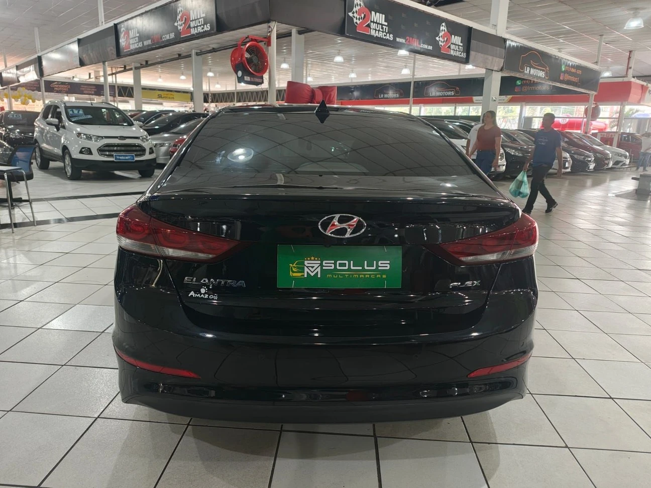 HYUNDAI ELANTRA