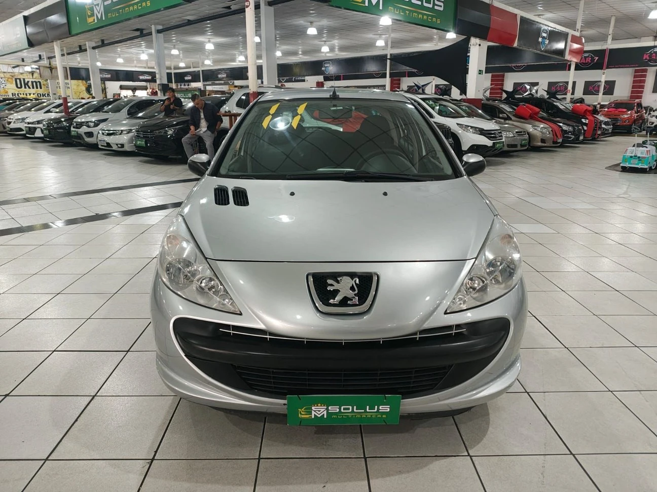 PEUGEOT 207
