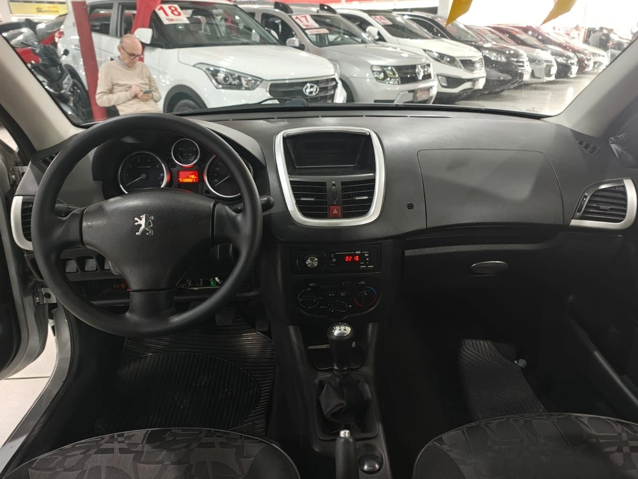PEUGEOT 207