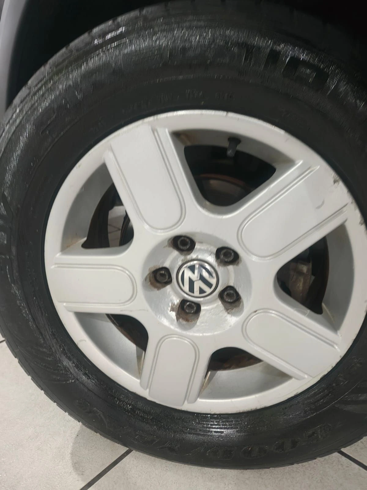 VOLKSWAGEN CROSSFOX