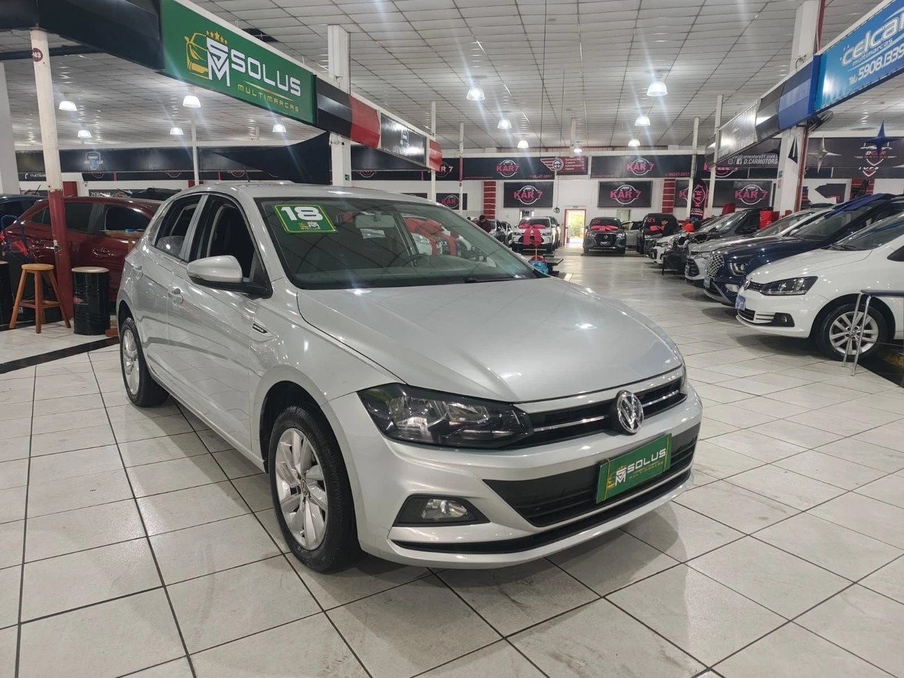 VOLKSWAGEN POLO