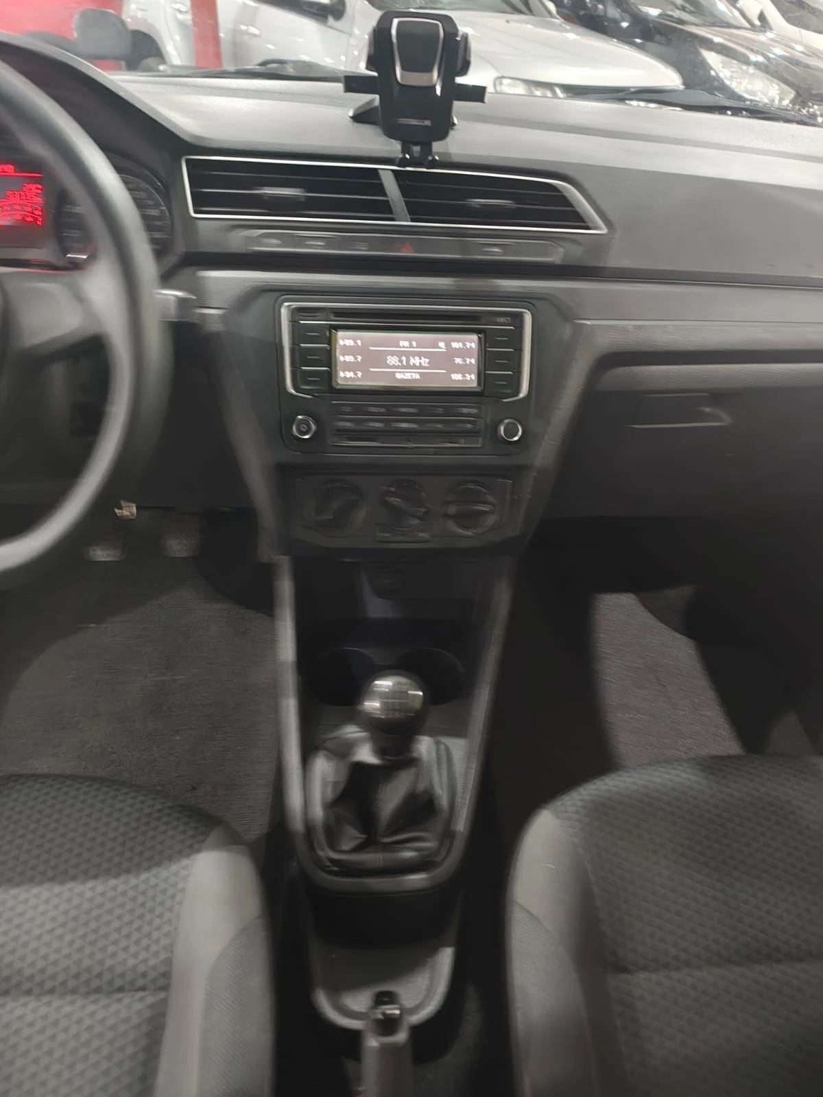 VOLKSWAGEN GOL