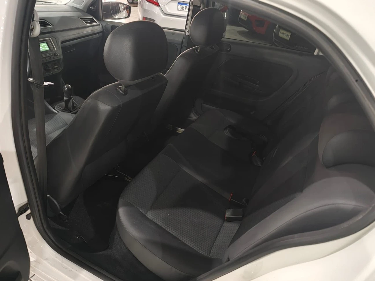 VOLKSWAGEN GOL