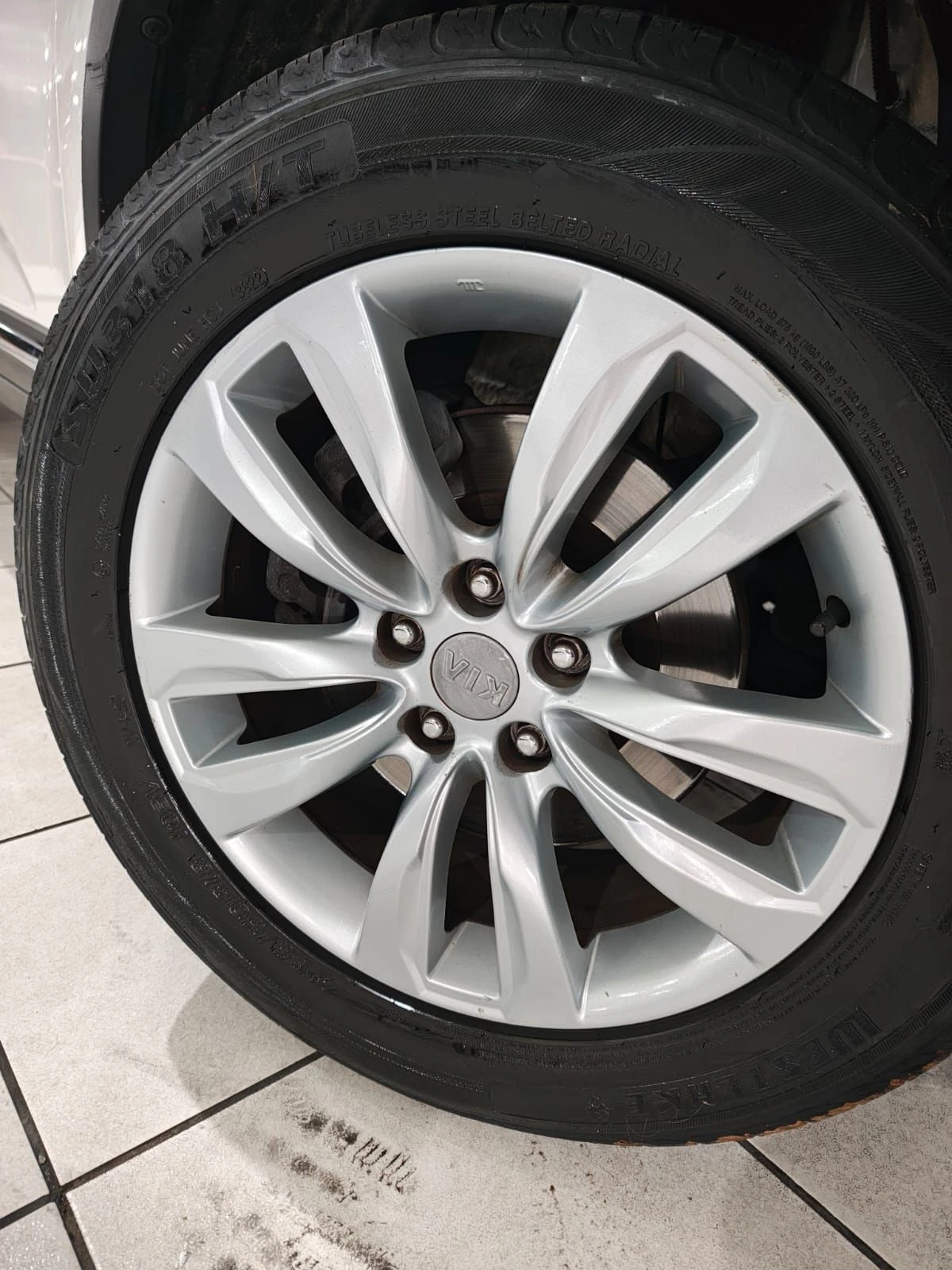 KIA SORENTO
