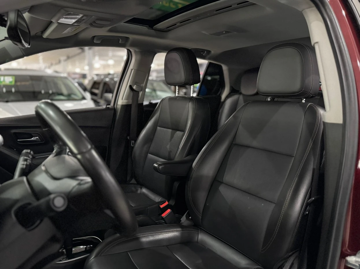 CHEVROLET TRACKER