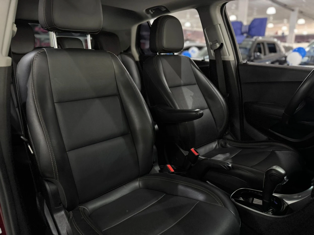 CHEVROLET TRACKER