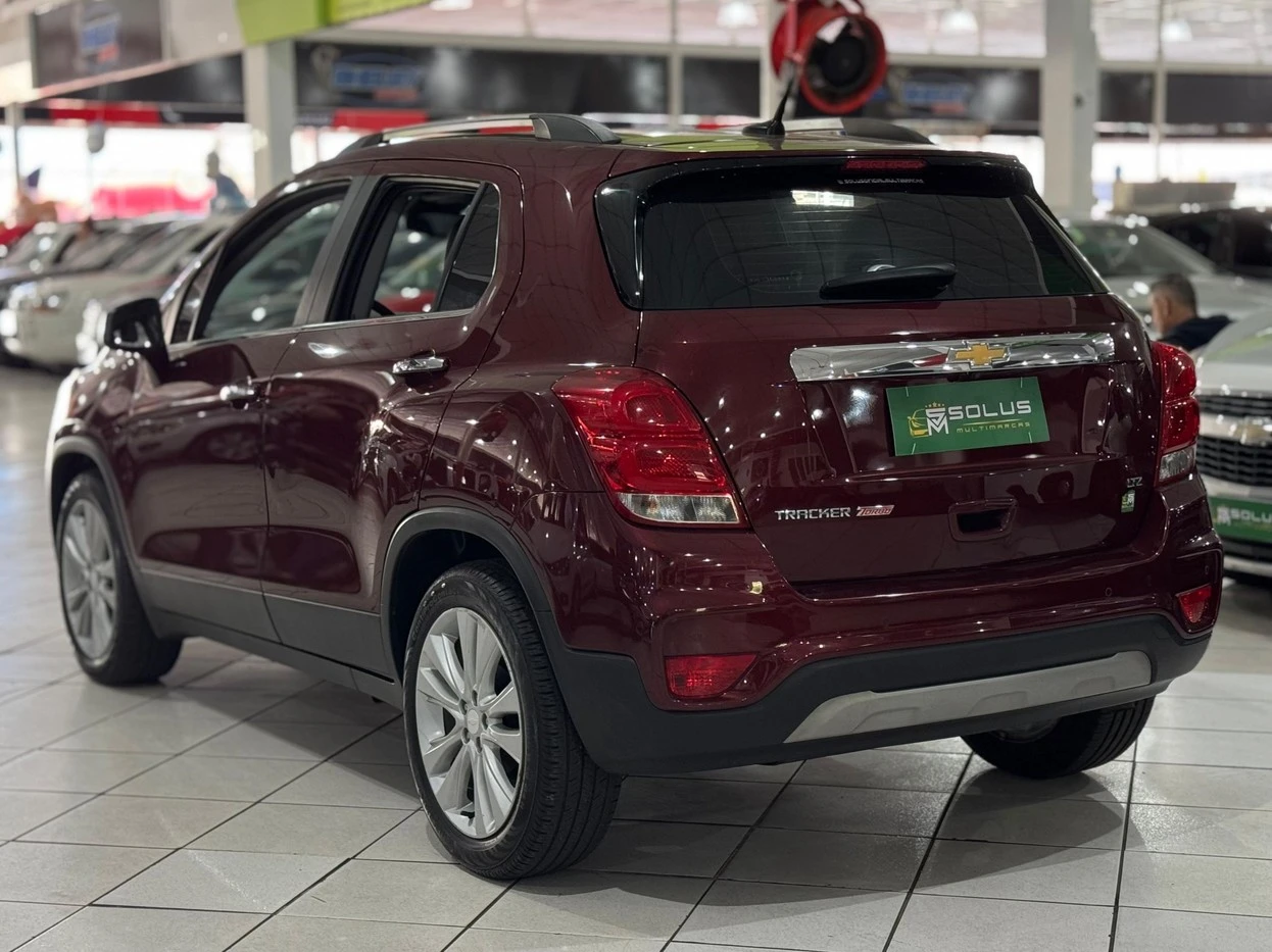 CHEVROLET TRACKER