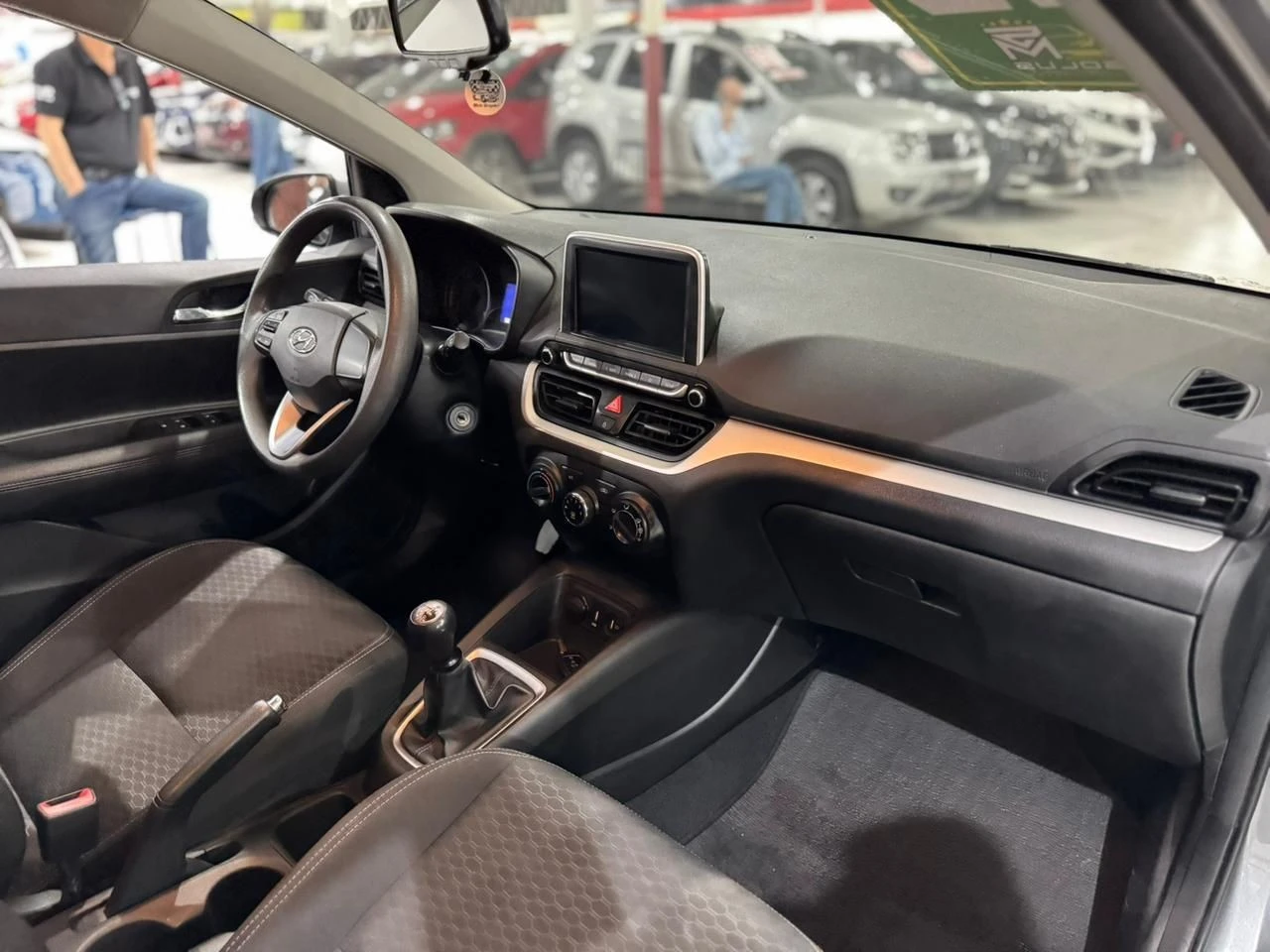 HYUNDAI HB20