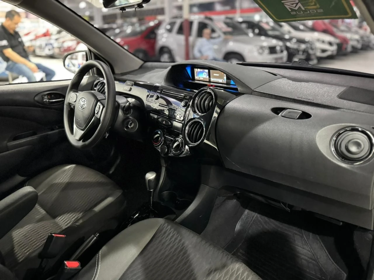 TOYOTA ETIOS
