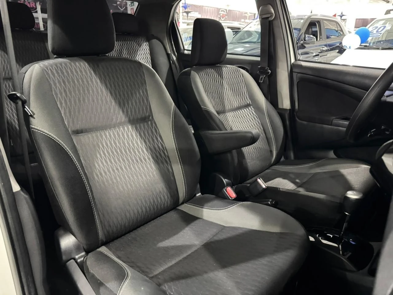 TOYOTA ETIOS