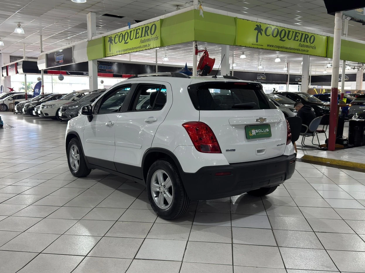 CHEVROLET TRACKER