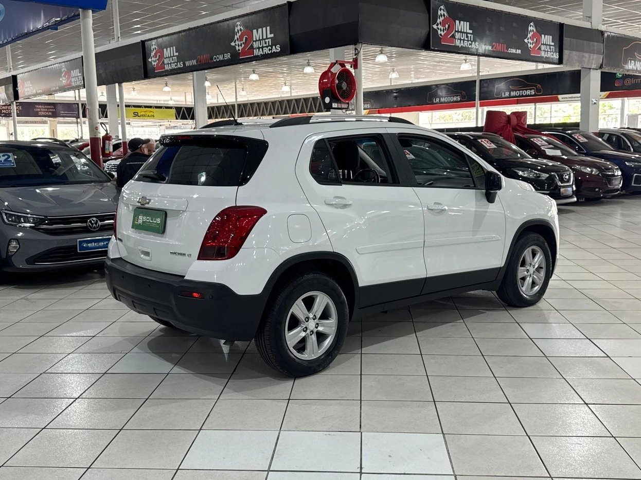 CHEVROLET TRACKER
