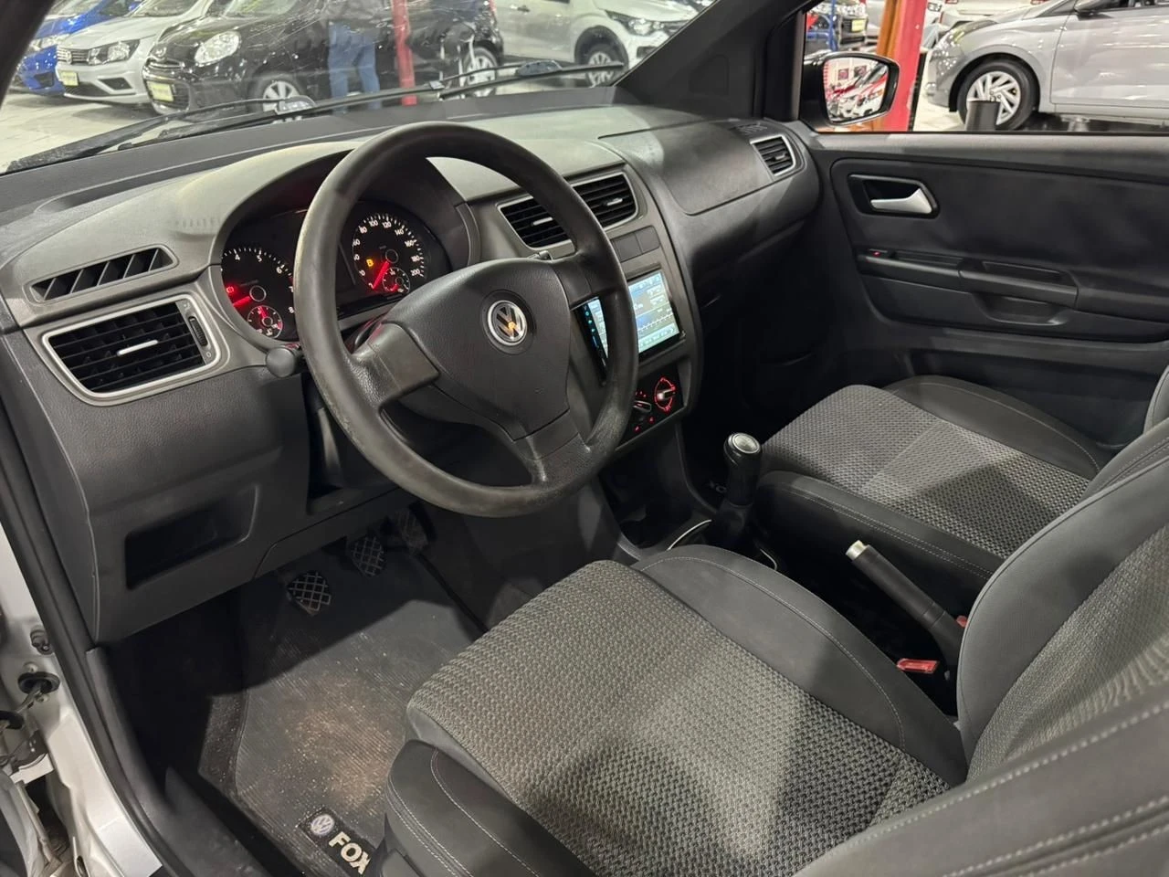 VOLKSWAGEN FOX