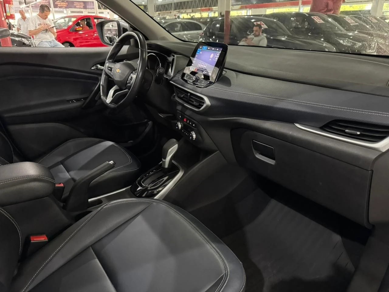 CHEVROLET TRACKER