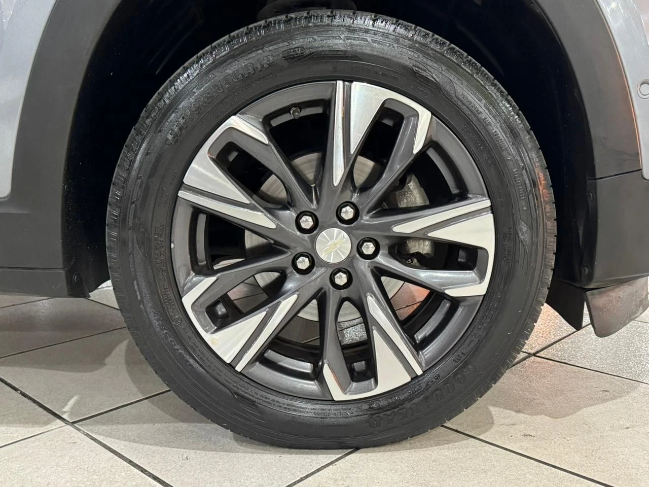 CHEVROLET TRACKER