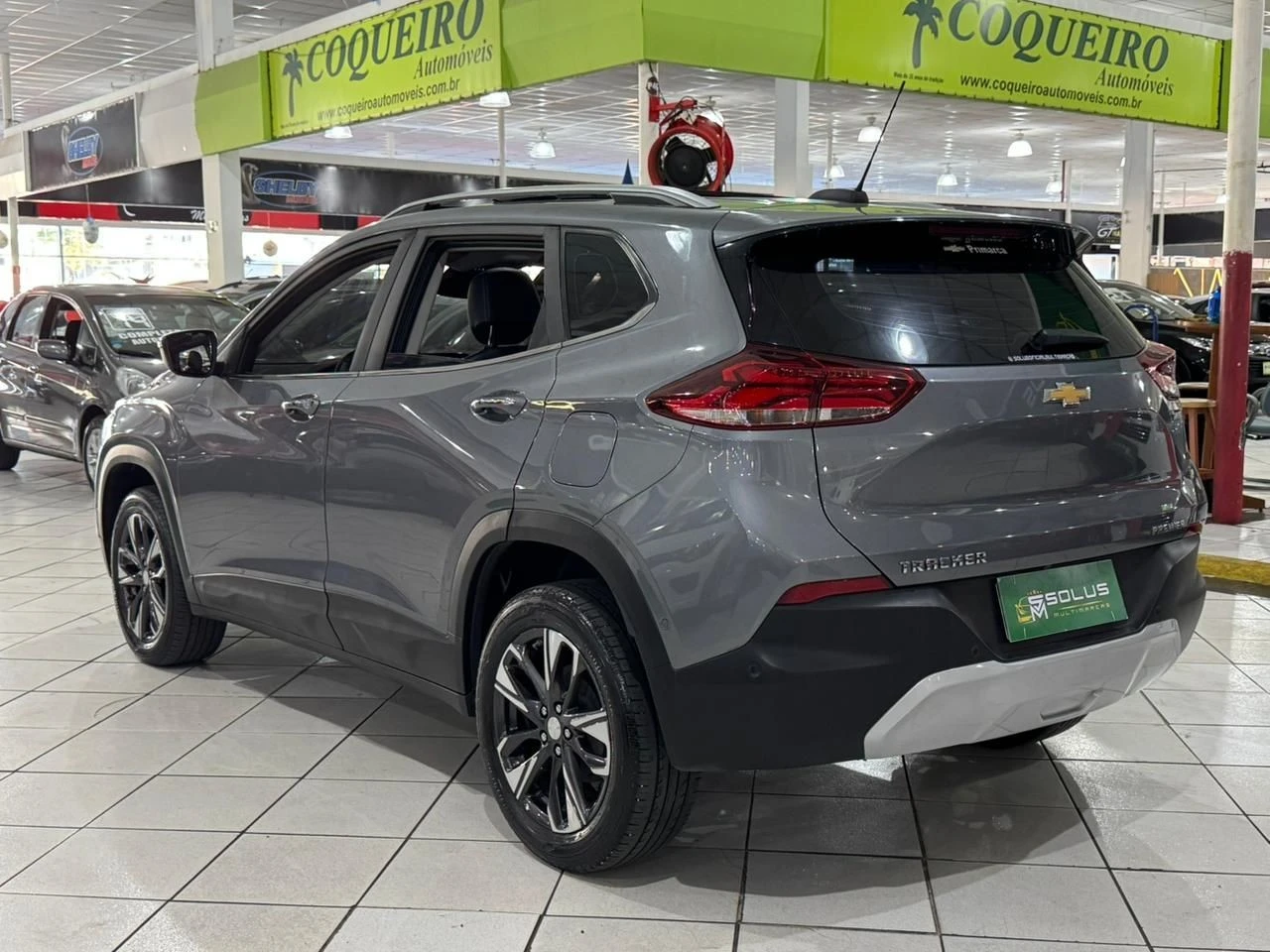 CHEVROLET TRACKER