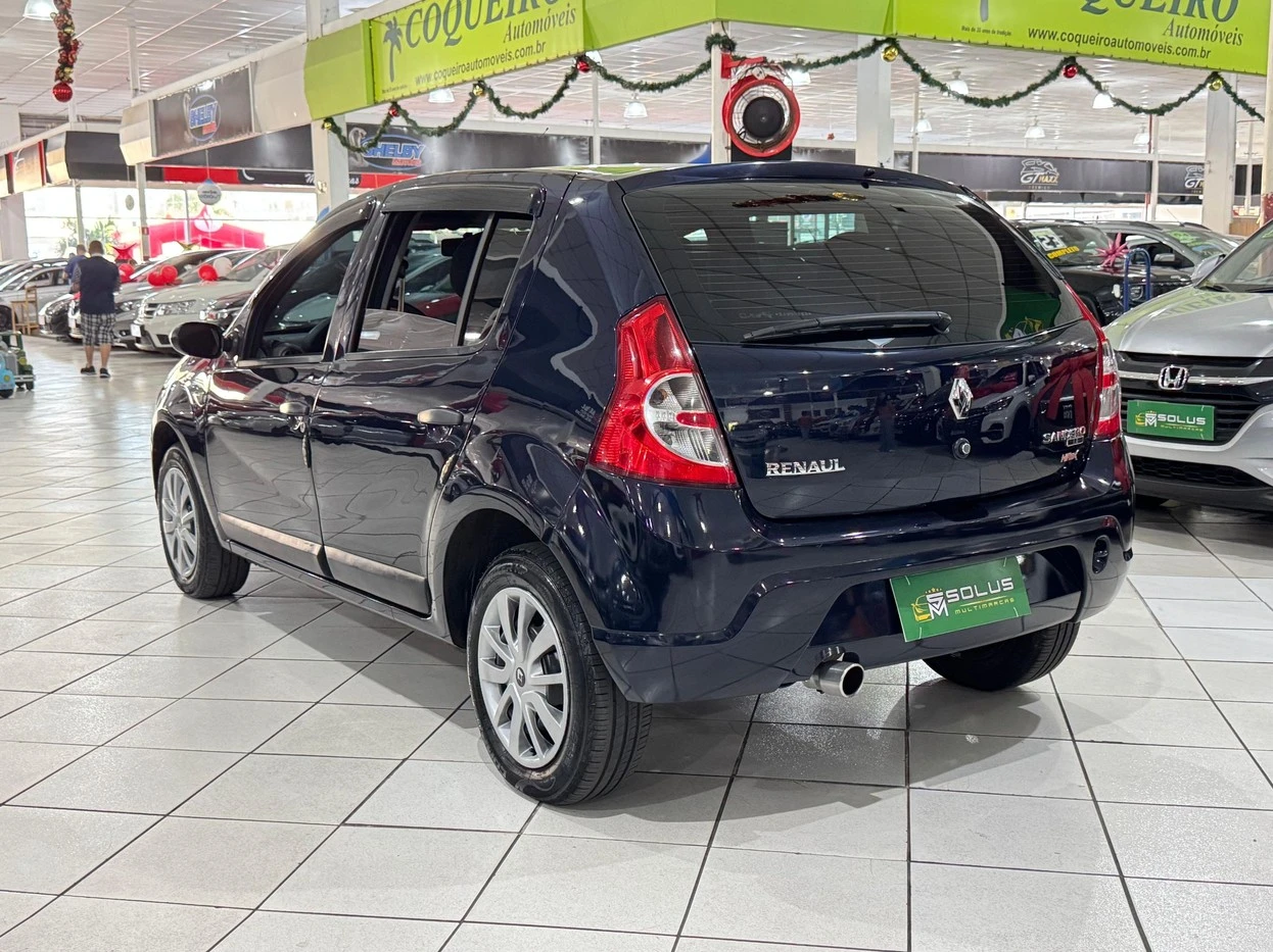 RENAULT SANDERO