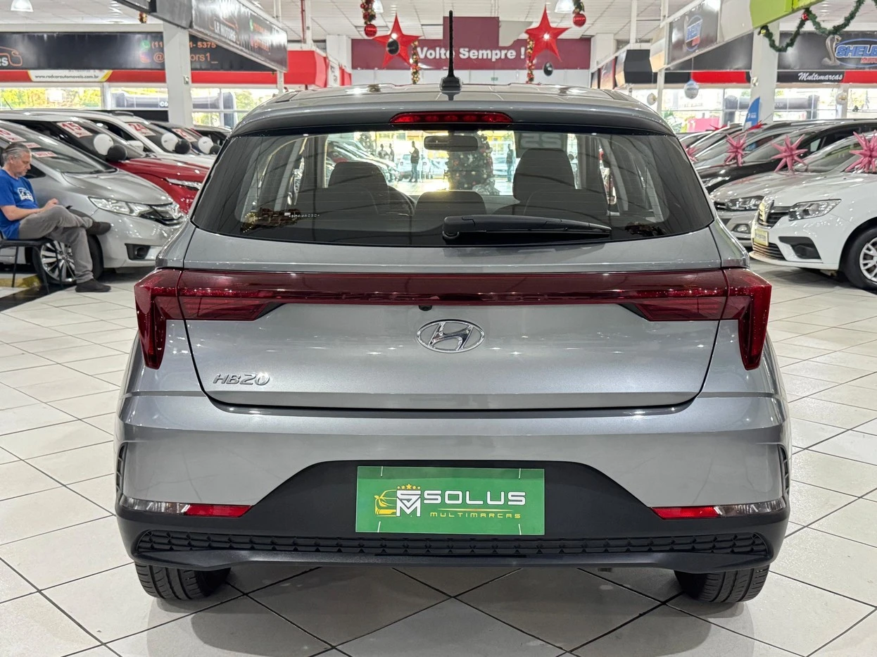 HYUNDAI HB20