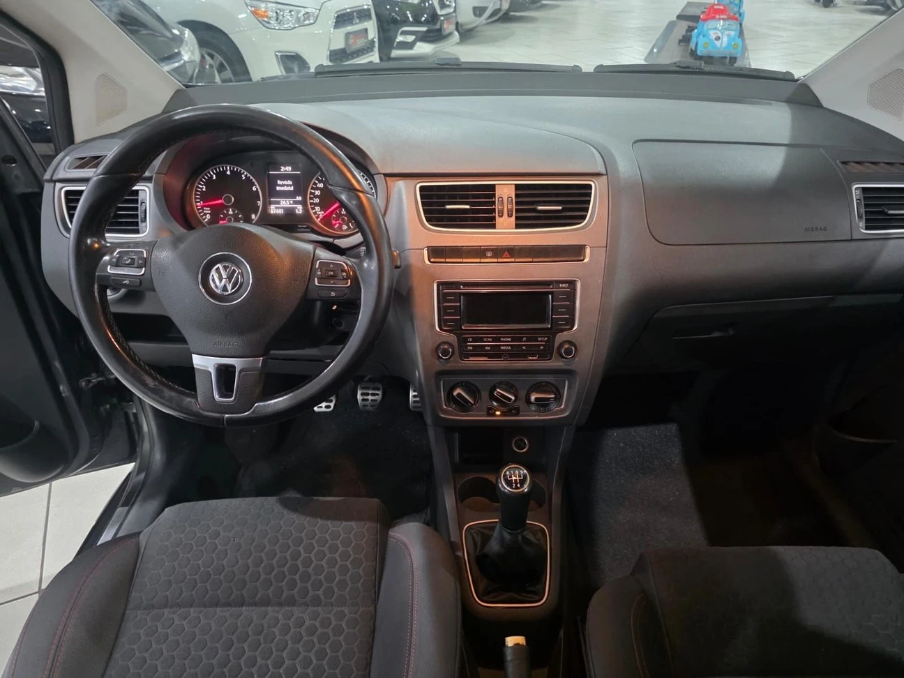 VOLKSWAGEN SPACE CROSS