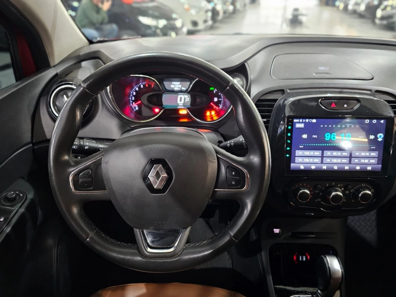 RENAULT CAPTUR
