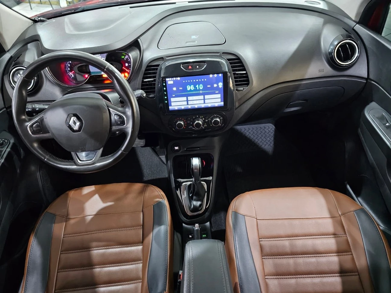 RENAULT CAPTUR