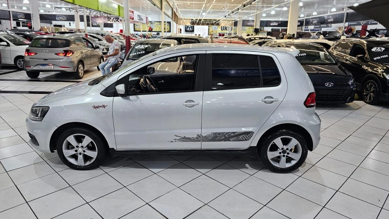 VOLKSWAGEN FOX