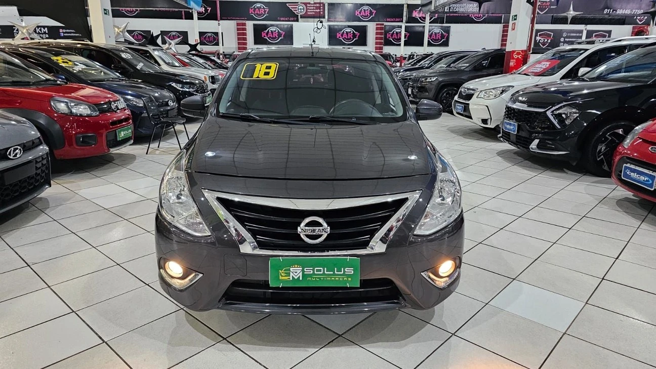 NISSAN VERSA