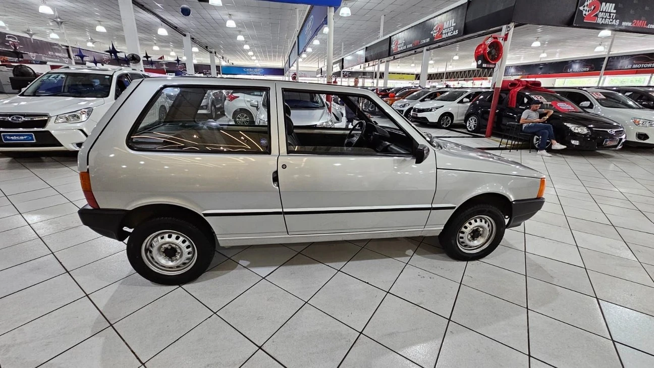FIAT UNO