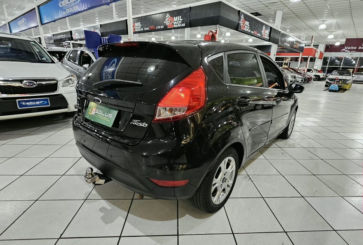 FORD FIESTA