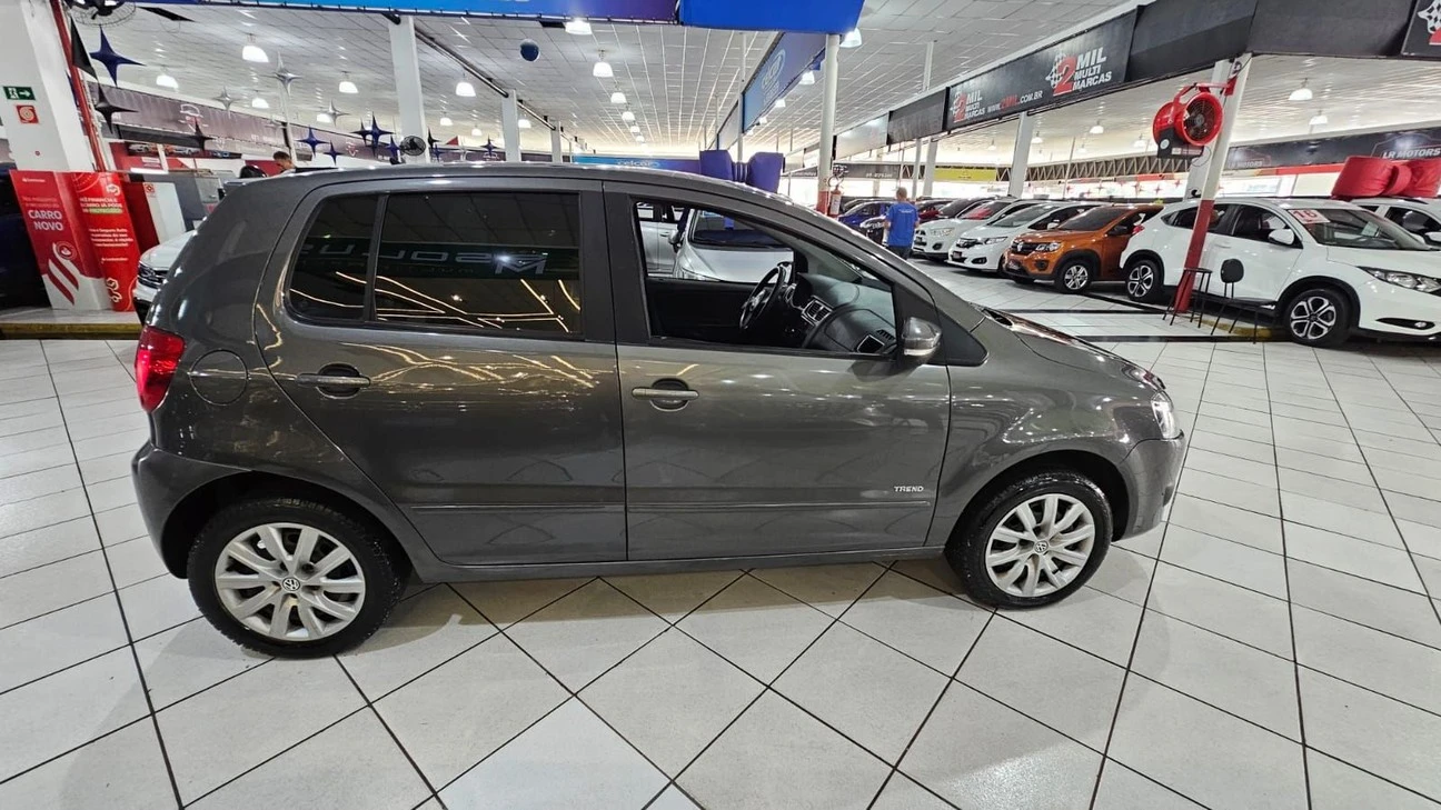 VOLKSWAGEN FOX