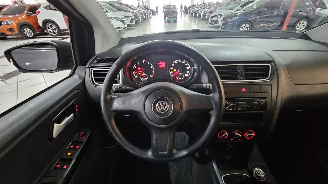 VOLKSWAGEN FOX