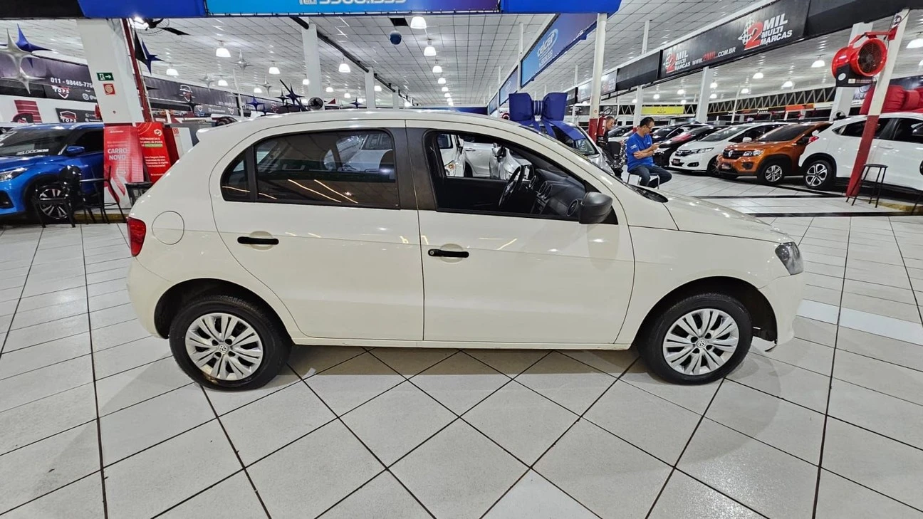 VOLKSWAGEN GOL