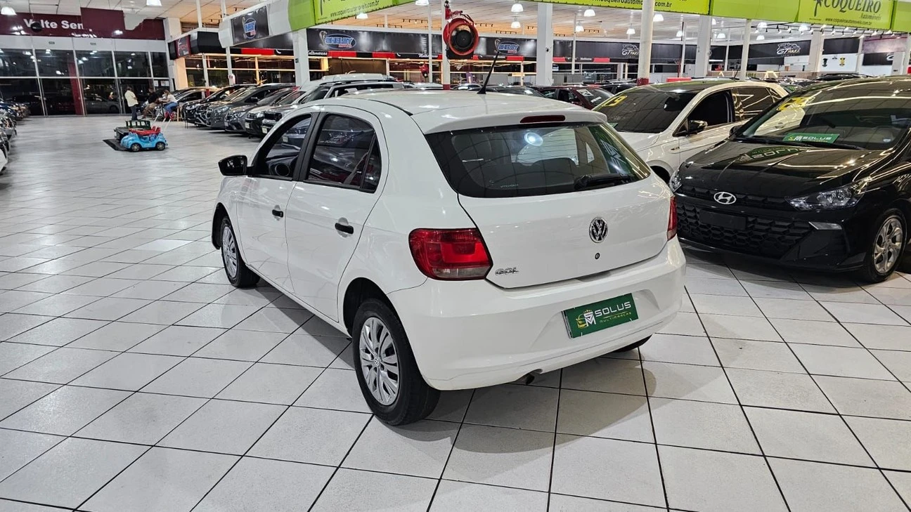VOLKSWAGEN GOL