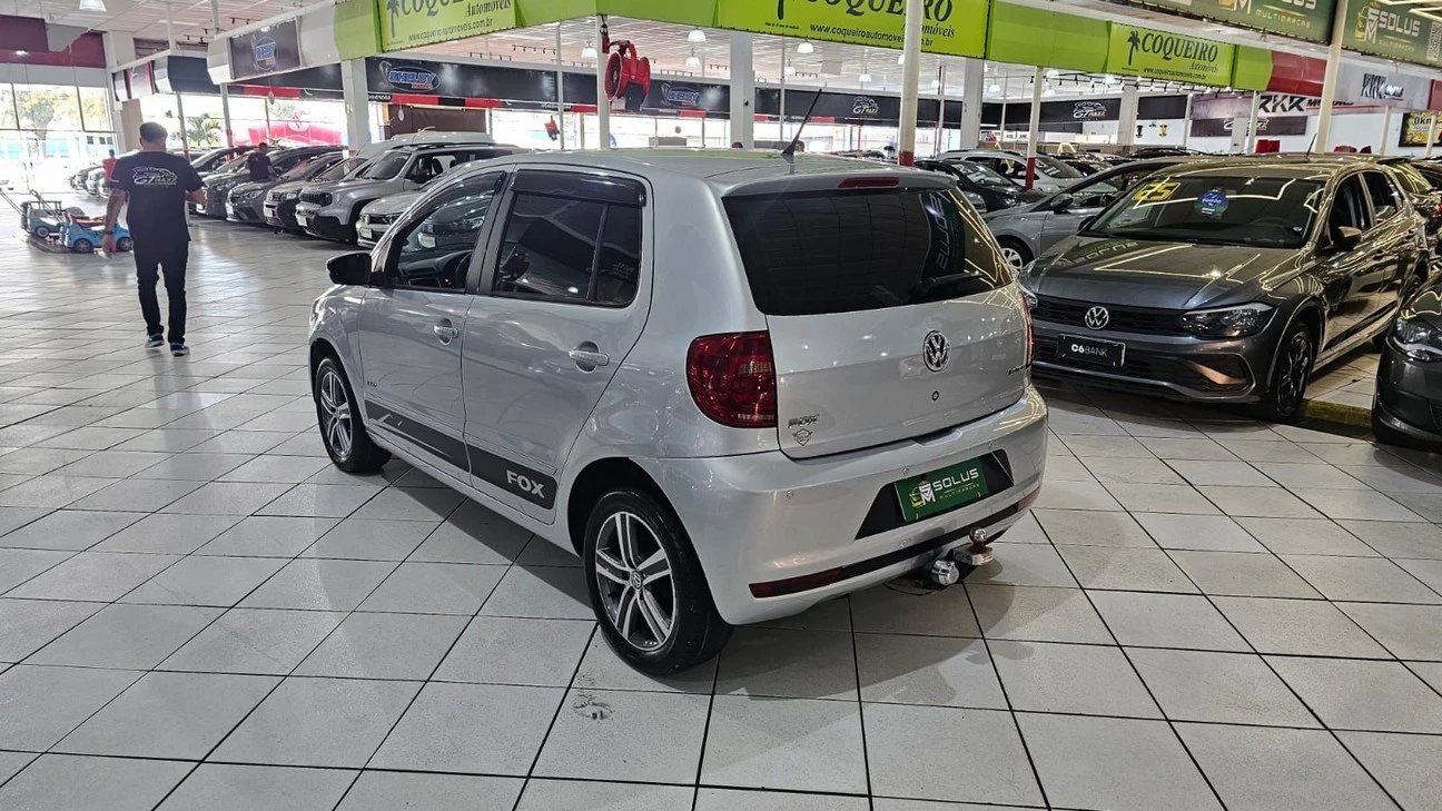 VOLKSWAGEN FOX