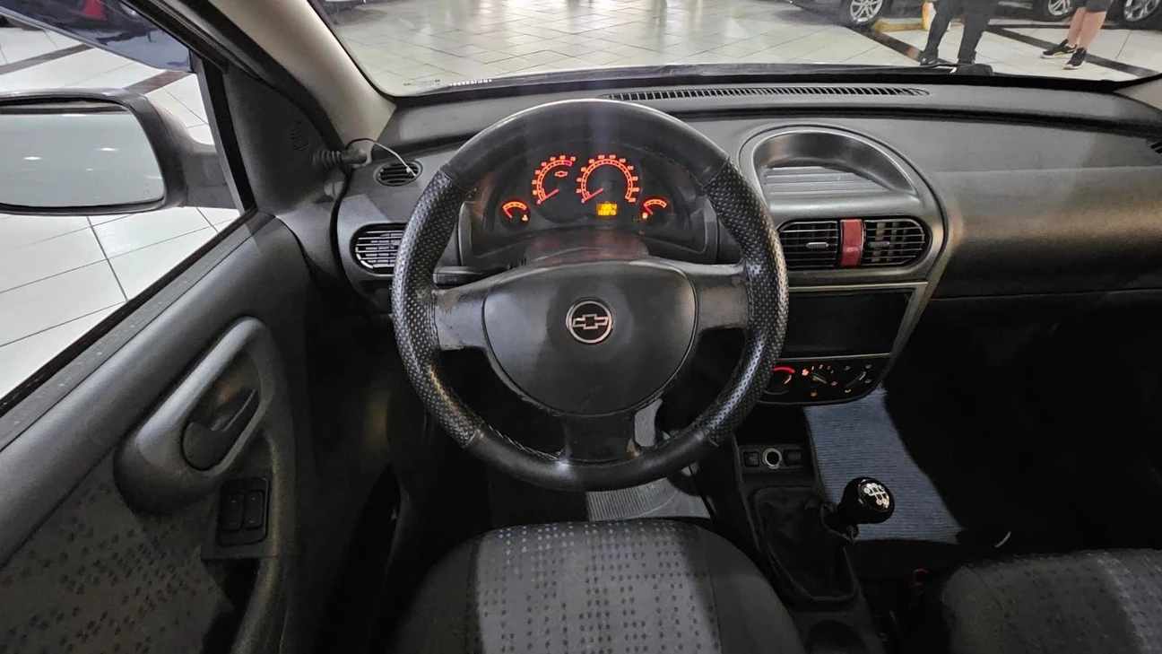 CHEVROLET CORSA