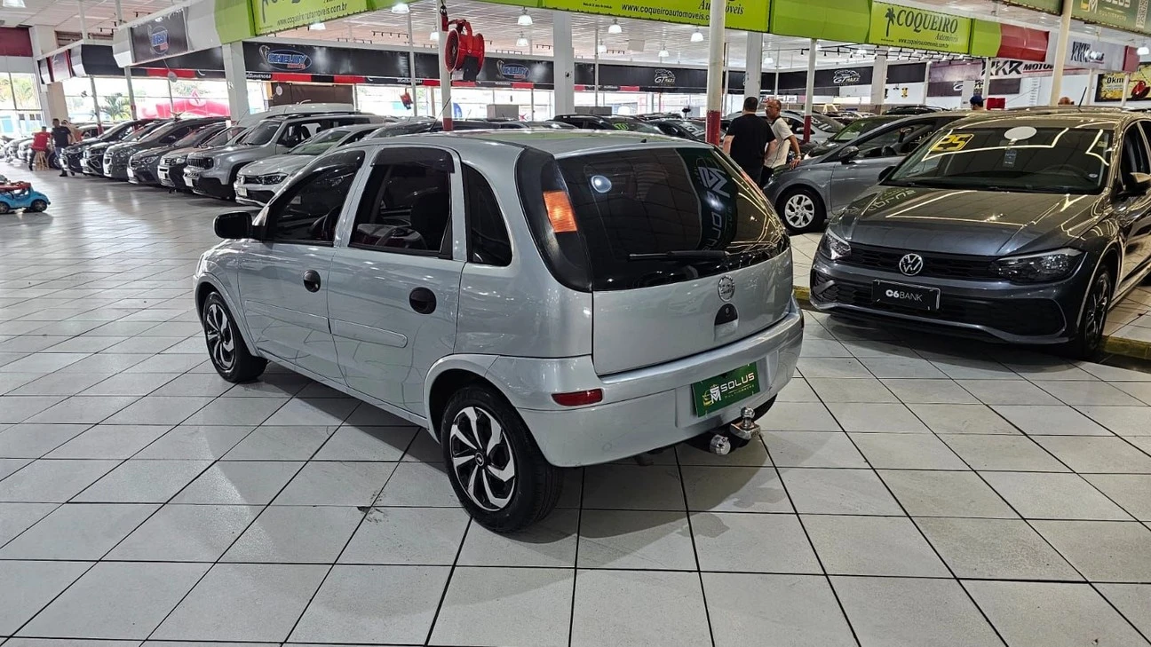 CHEVROLET CORSA