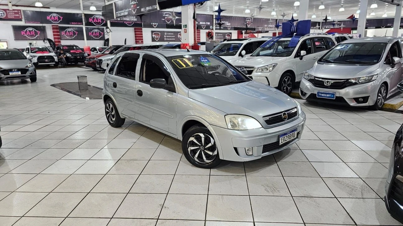 CHEVROLET CORSA