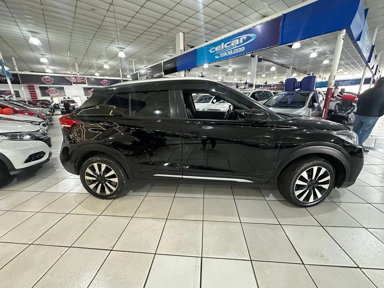 NISSAN KICKS