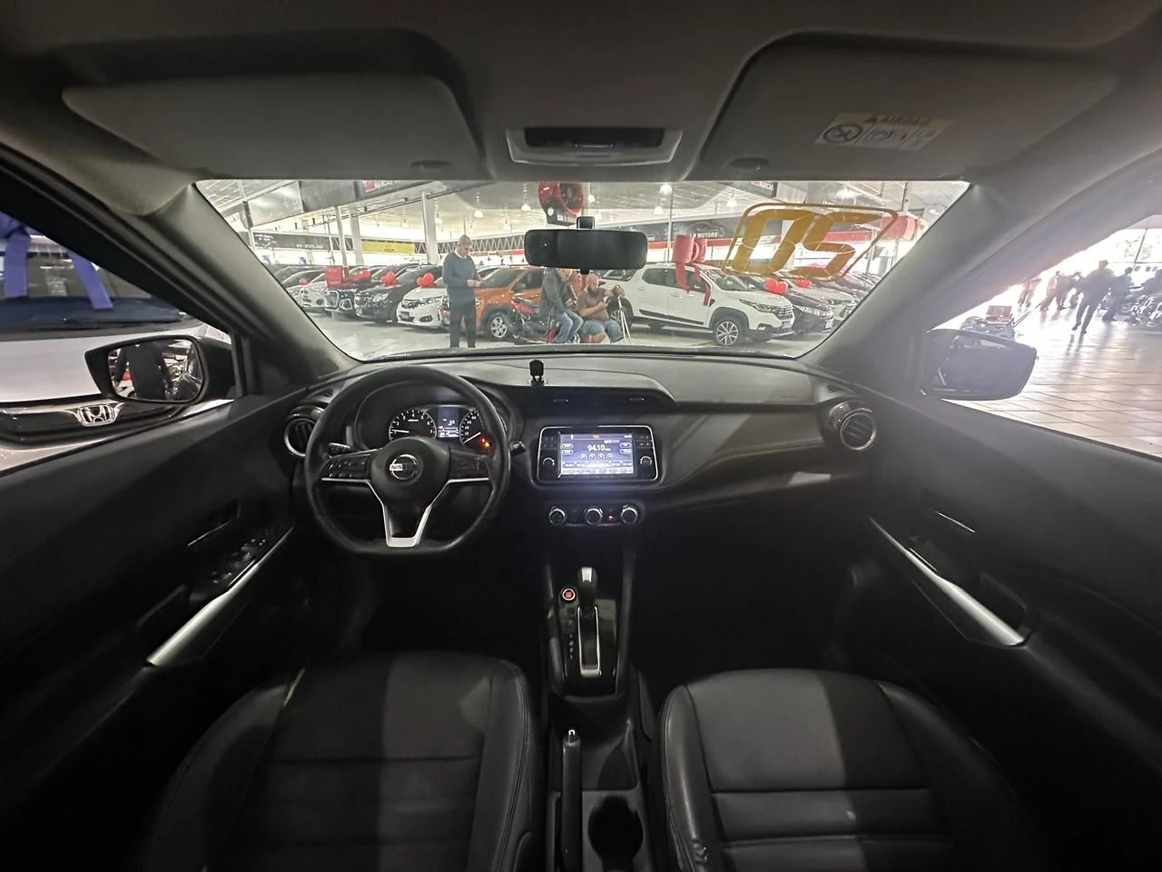 NISSAN KICKS