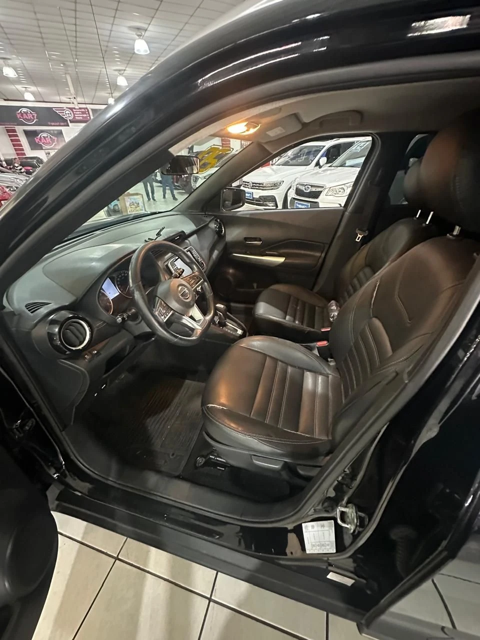 NISSAN KICKS