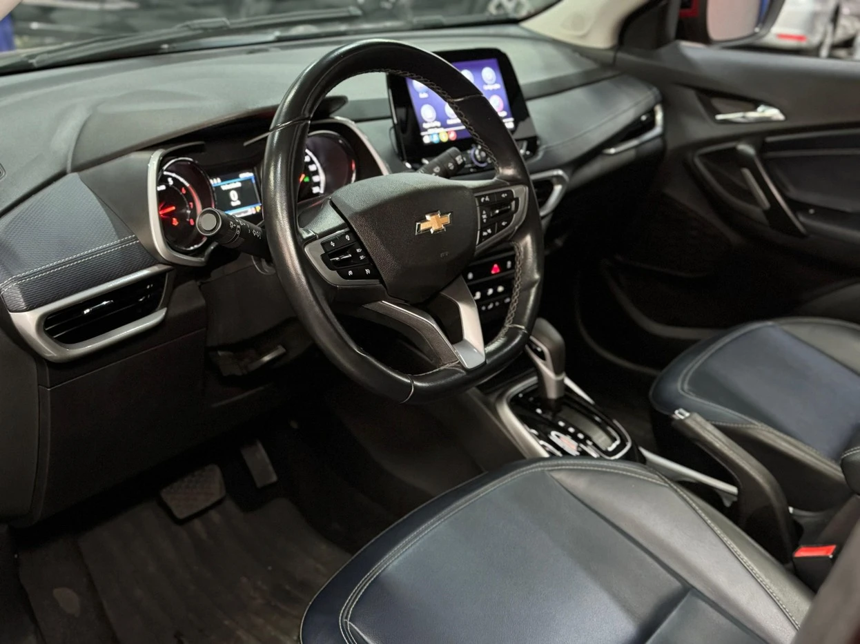 CHEVROLET TRACKER