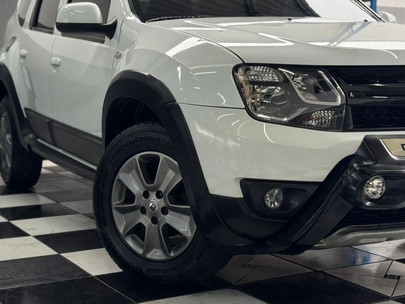 RENAULT DUSTER