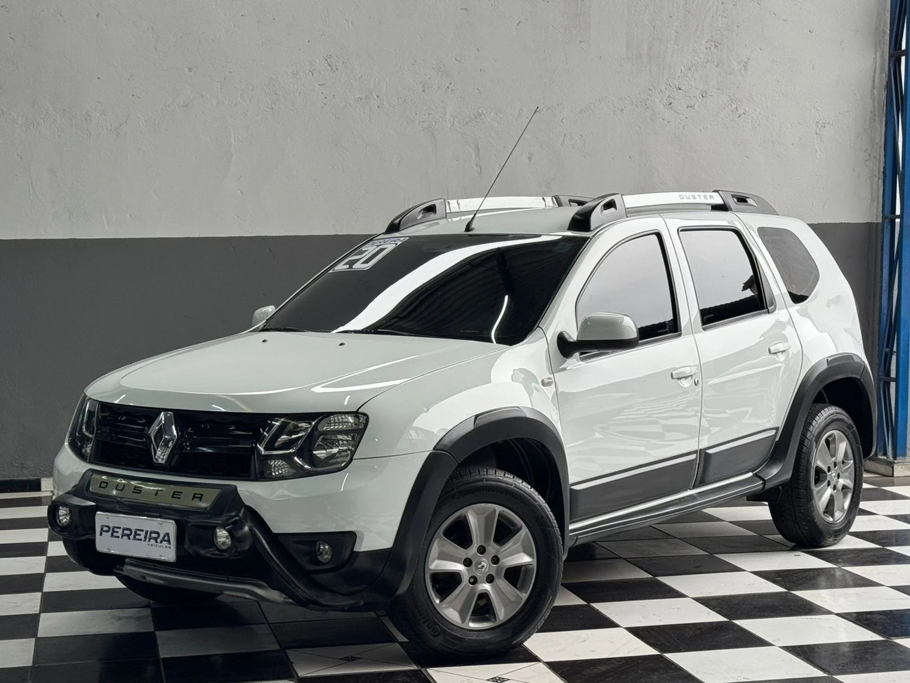 RENAULT DUSTER