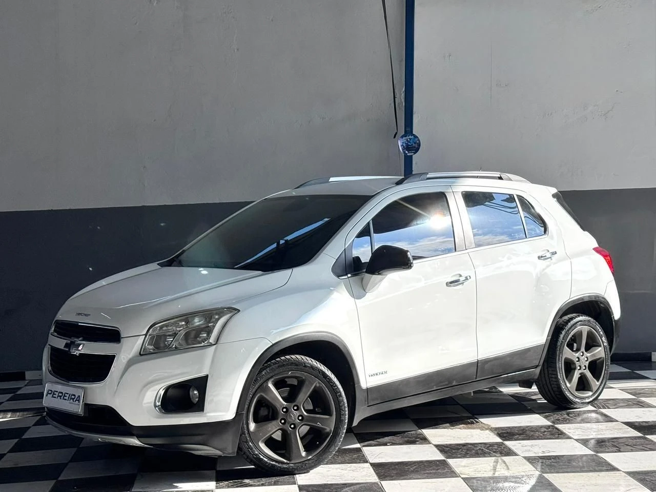 CHEVROLET TRACKER