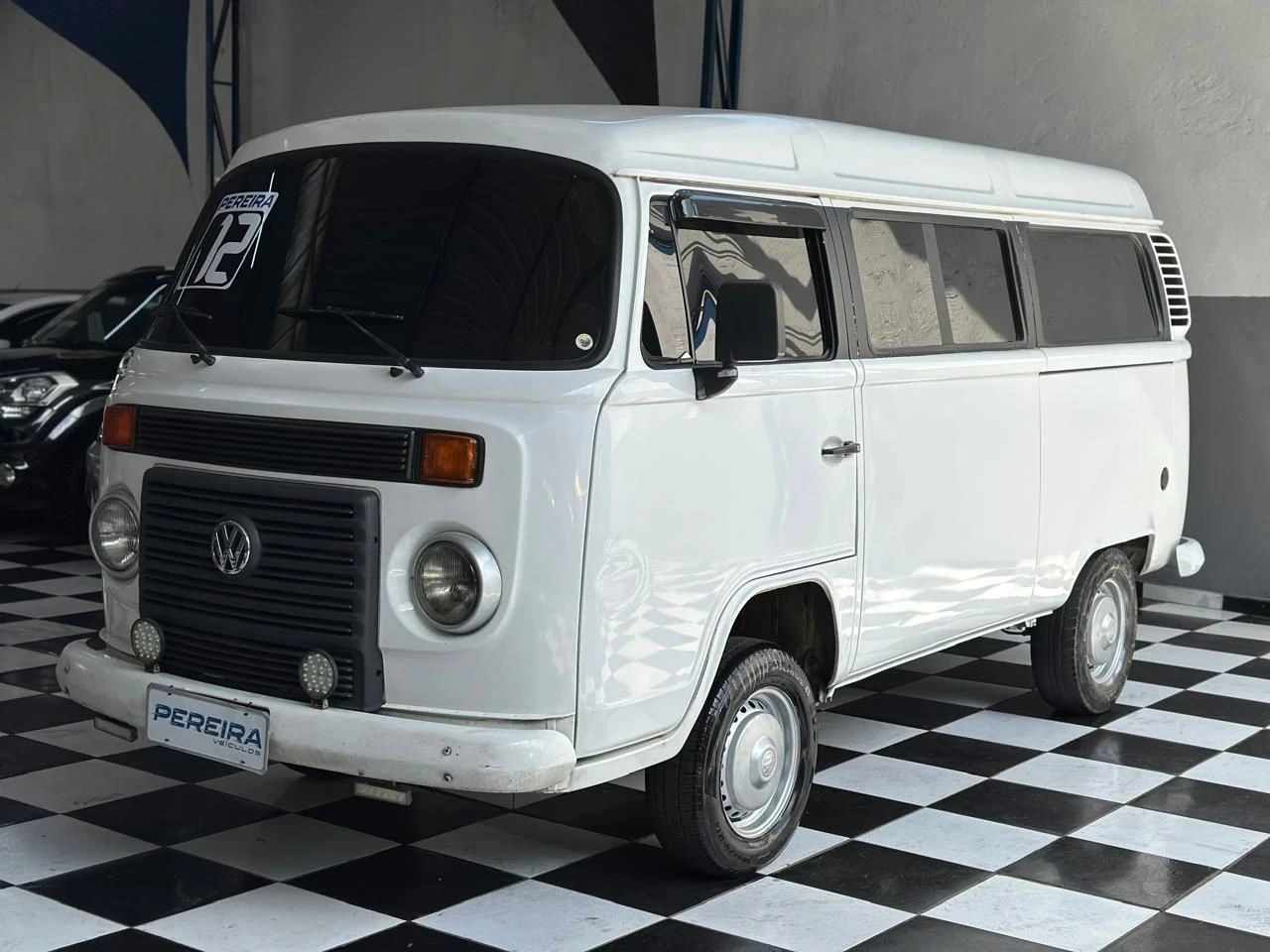 VOLKSWAGEN KOMBI