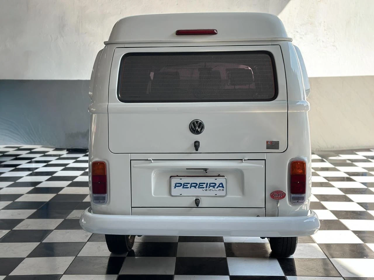 VOLKSWAGEN KOMBI