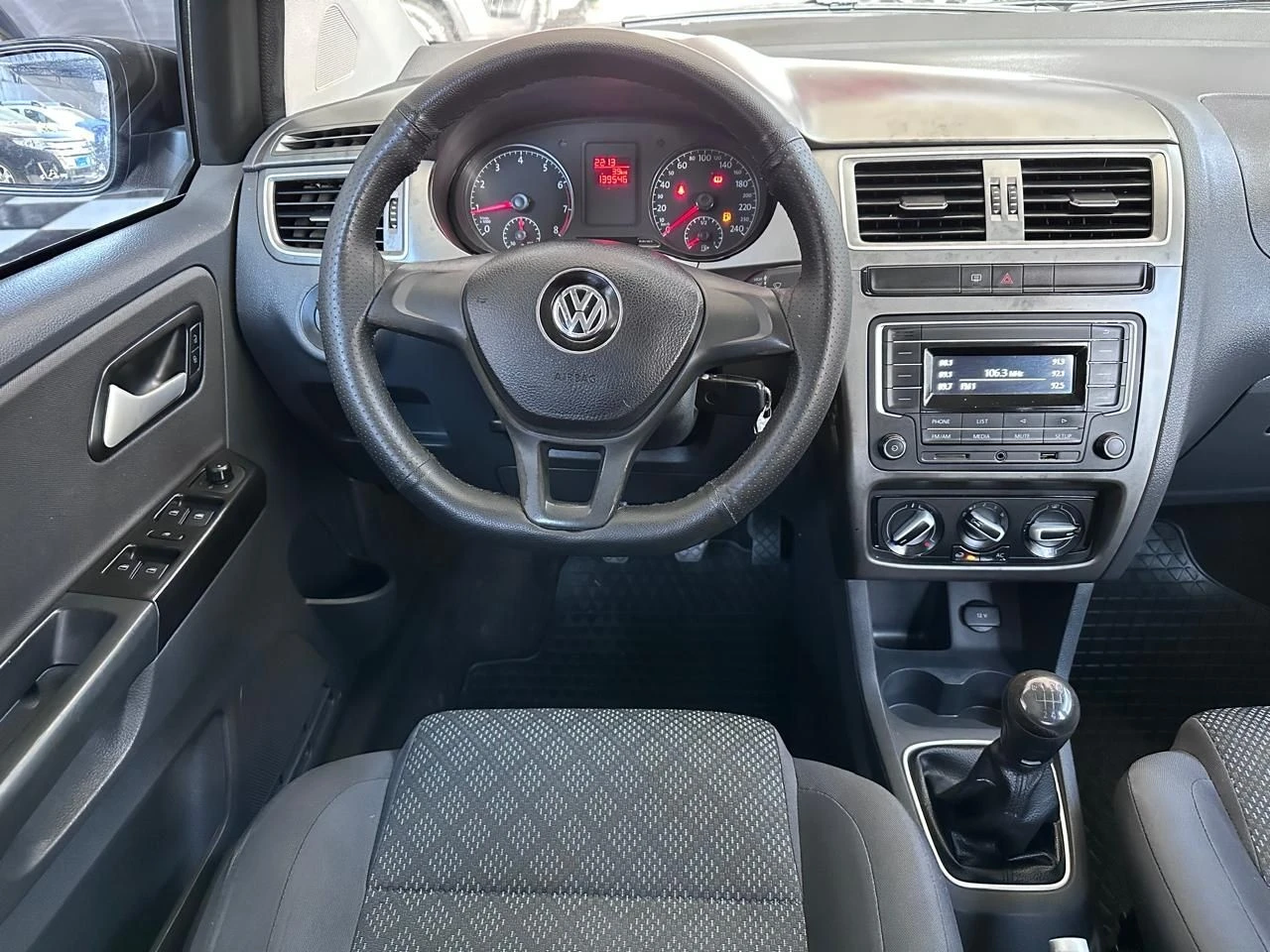 VOLKSWAGEN FOX