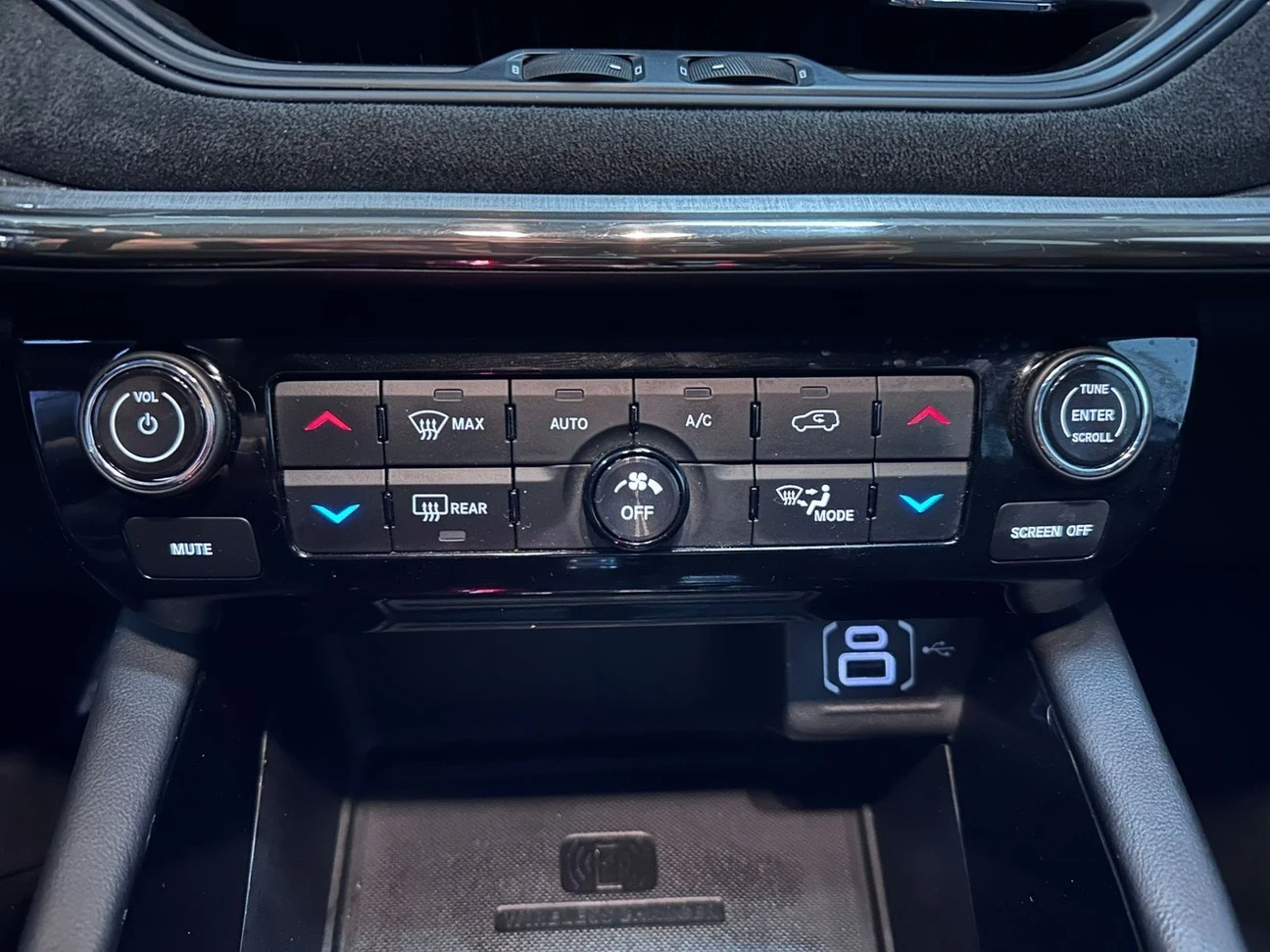 JEEP COMMANDER