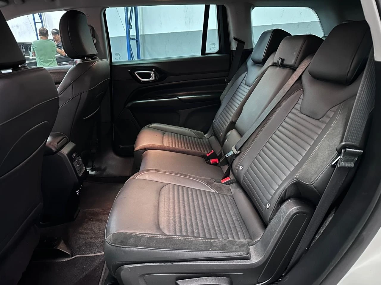 JEEP COMMANDER